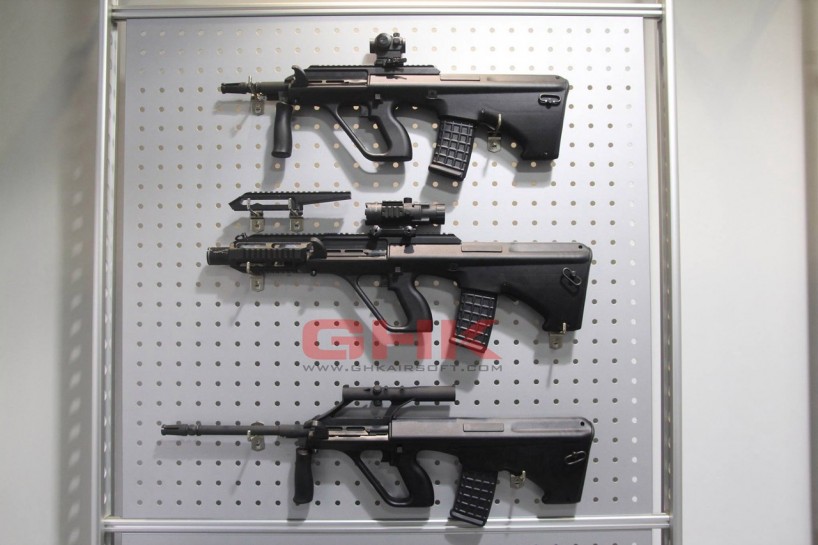 GBBR газовая версия Steyr AUG от GHK фото 3